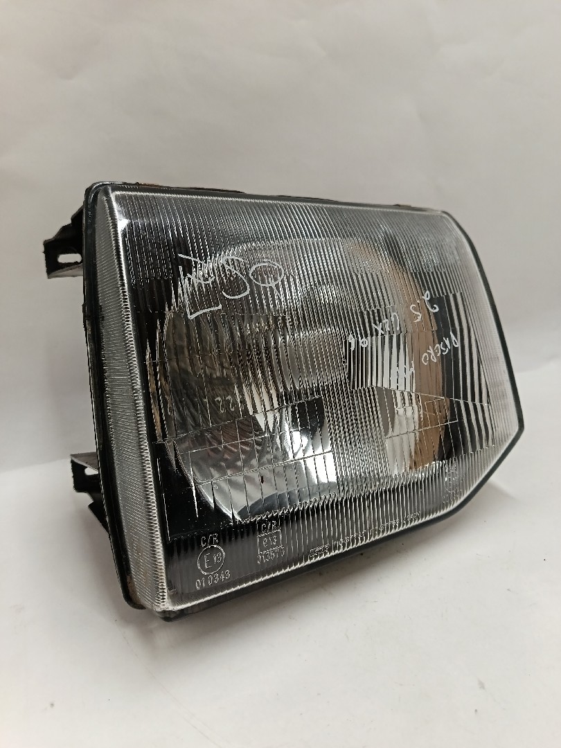 Left Headlight MITSUBISHI Pajero II Canvas Top (V2_W, V4_W) Imagem-1
