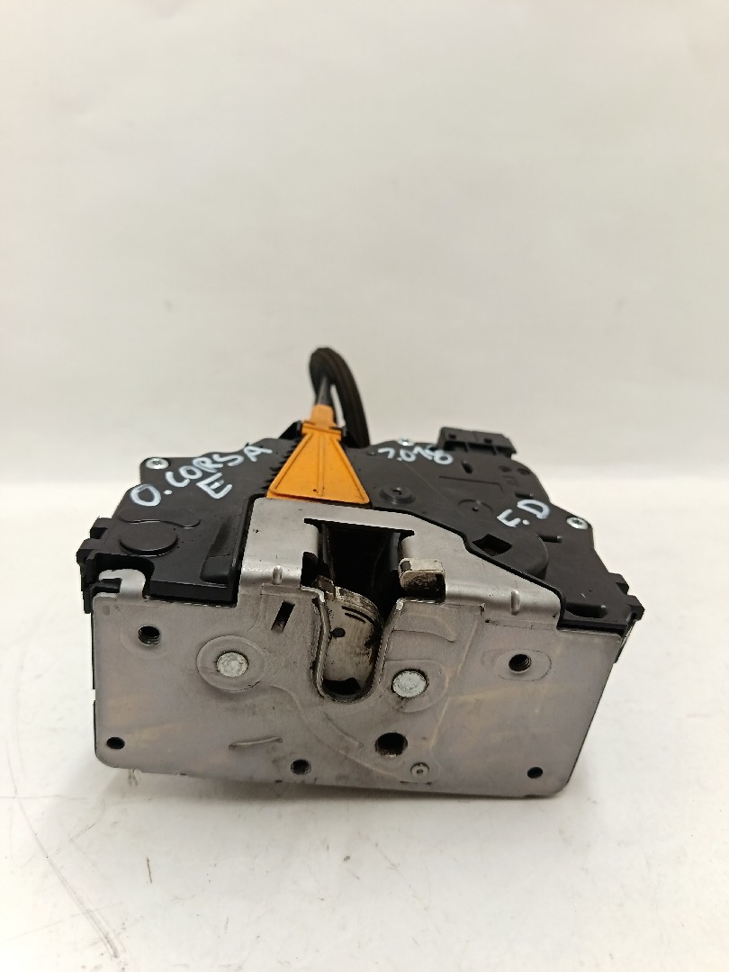 Fechadura / fecho porta frente direito OPEL Corsa E Van Imagem-3