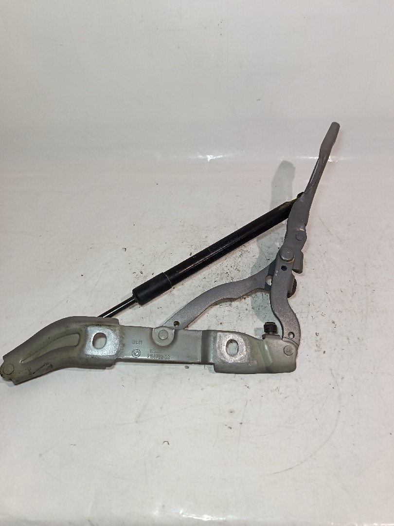 Dobradiça capot BMW - ID S_41