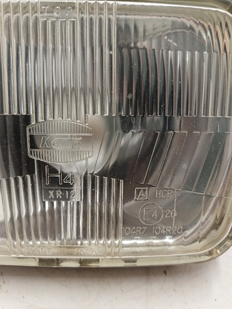 Ótica / farol direita NISSAN Pick Up II (D21) Imagem-1