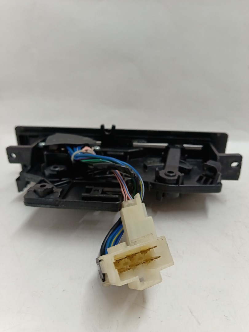 Comando chauffage / sofagem NISSAN Pick Up II (D21) Imagem-6