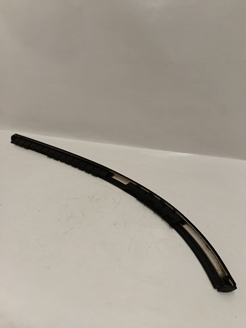 Friso painel esquerdo MINI Mini Countryman (R60) Imagem-3