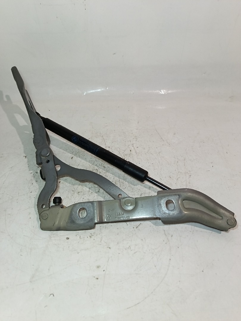 Dobradiça capot BMW - ID S_42