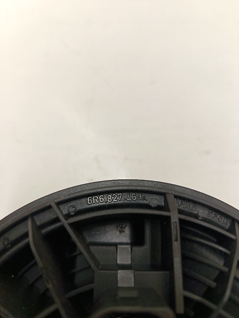 Botão abertura mala VOLKSWAGEN Polo (6R, 6C) Imagem-3