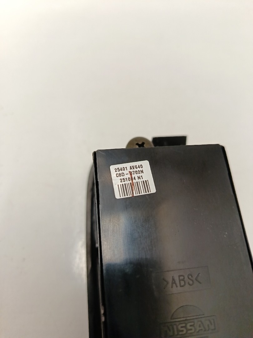 Comando / botão / interruptor vidros frente esquerdo NISSAN Primera Sedan (P12) Imagem-4