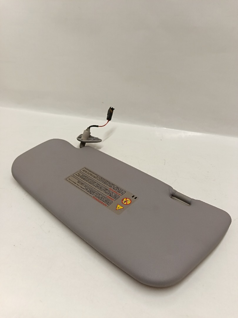 Pála de sol direita NISSAN Primera Sedan (P12) Imagem-2