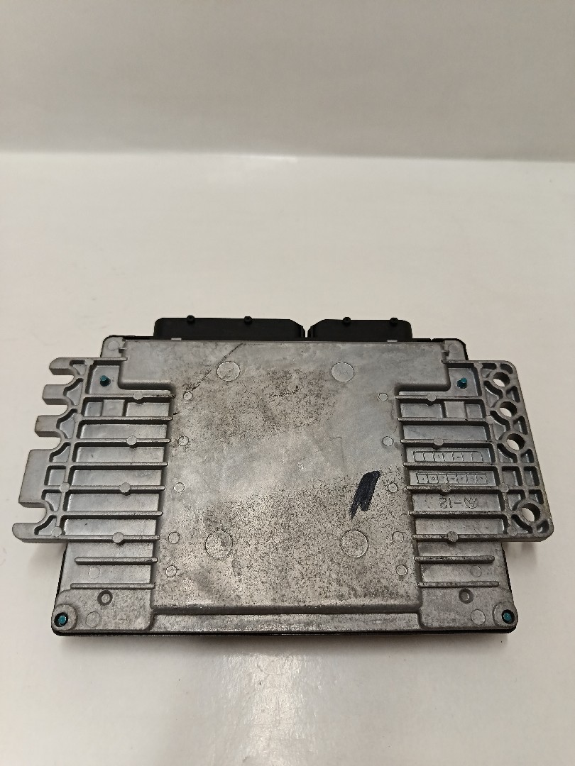 Centralina motor / ECU NISSAN Primera Sedan (P12) Imagem-3