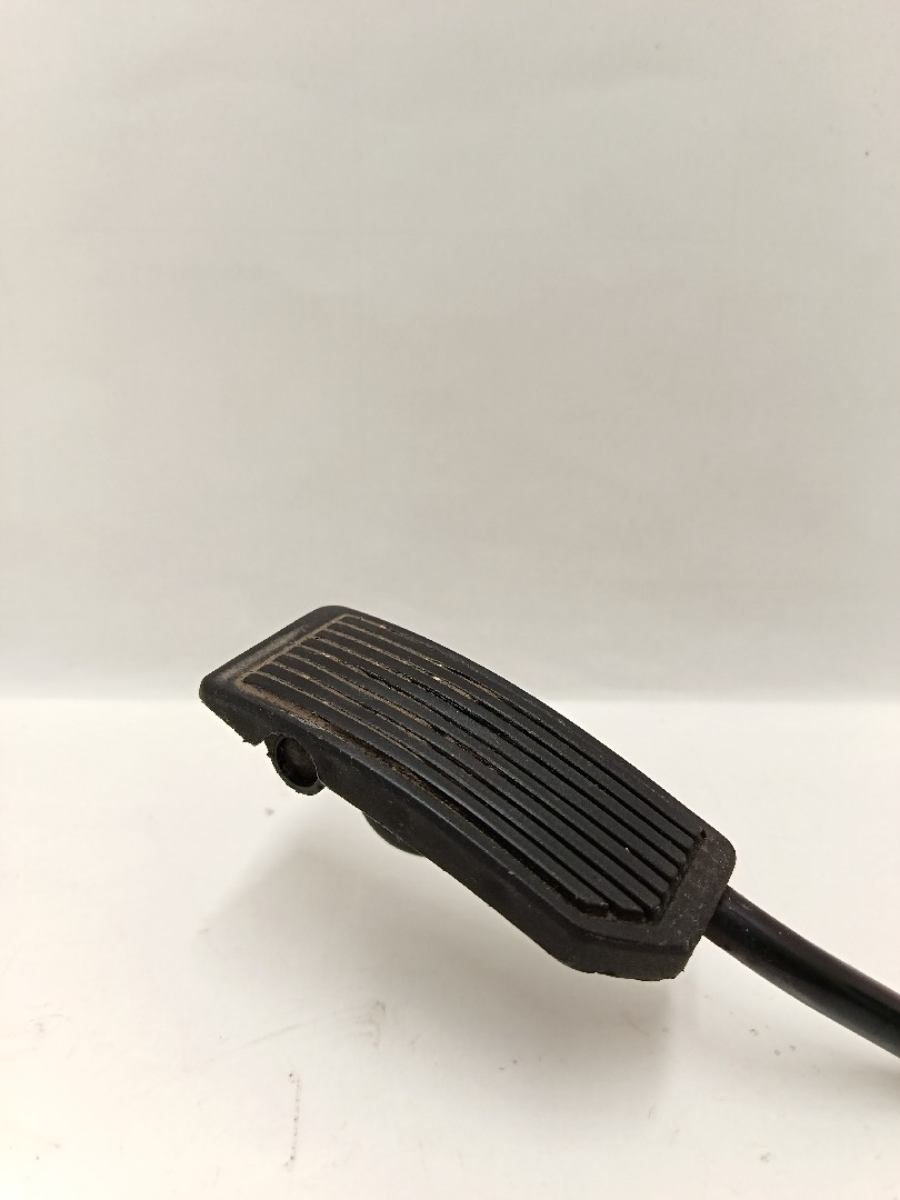 Pedal do acelerador NISSAN Primera Sedan (P12) Imagem-1