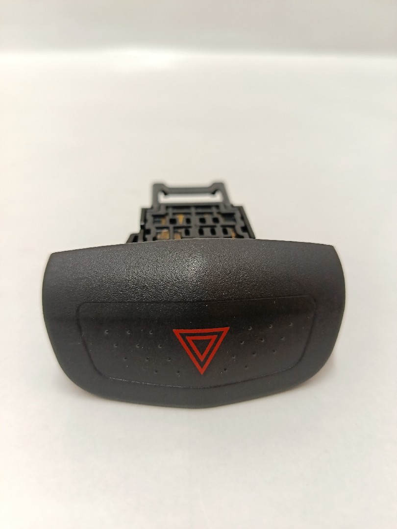 Botão / interruptor 4 piscas NISSAN Primera Sedan (P12) Imagem-1