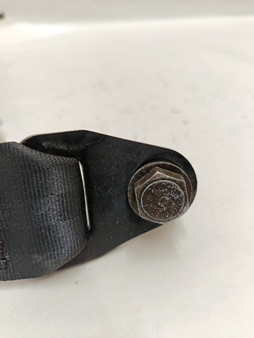 Cinto frente esquerdo NISSAN Primera Sedan (P12) Imagem-2