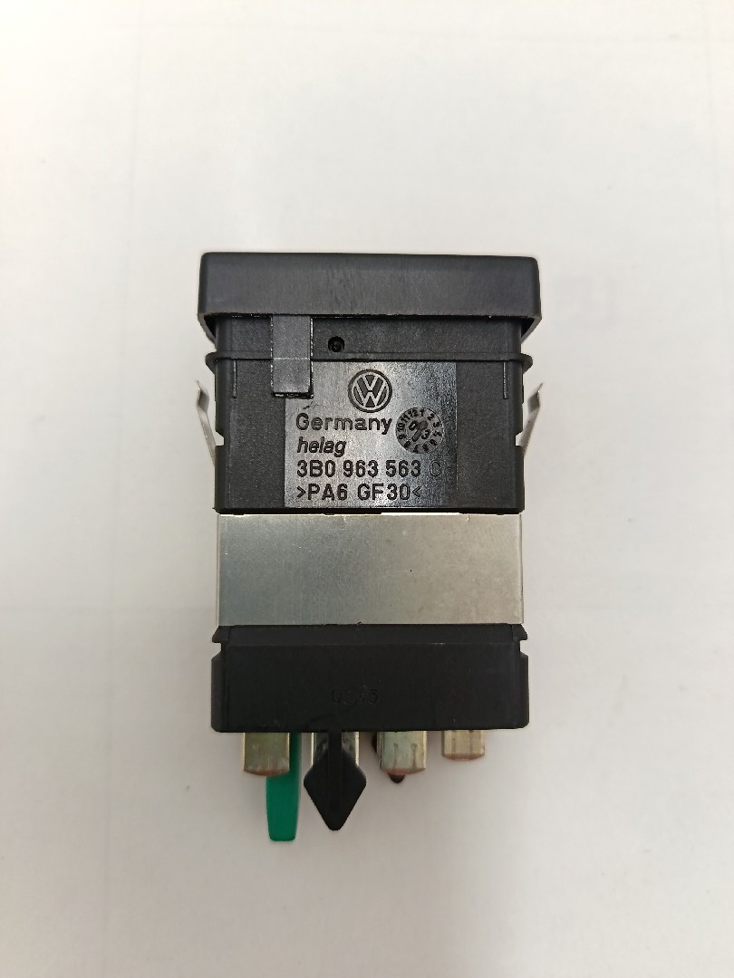 Botão / interruptor aquecimento de bancos VOLKSWAGEN Passat Variant (3B6) Imagem-2
