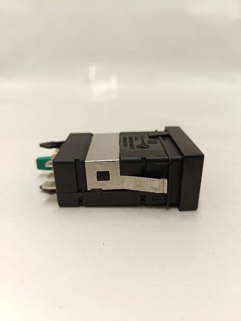 Botão / interruptor aquecimento de bancos VOLKSWAGEN Passat Variant (3B6) Imagem-3