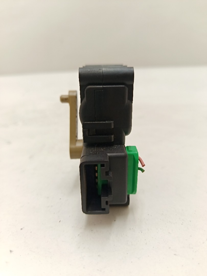 Motor da comporta da sofagem MAZDA 6 Sedan (GG) Imagem-2