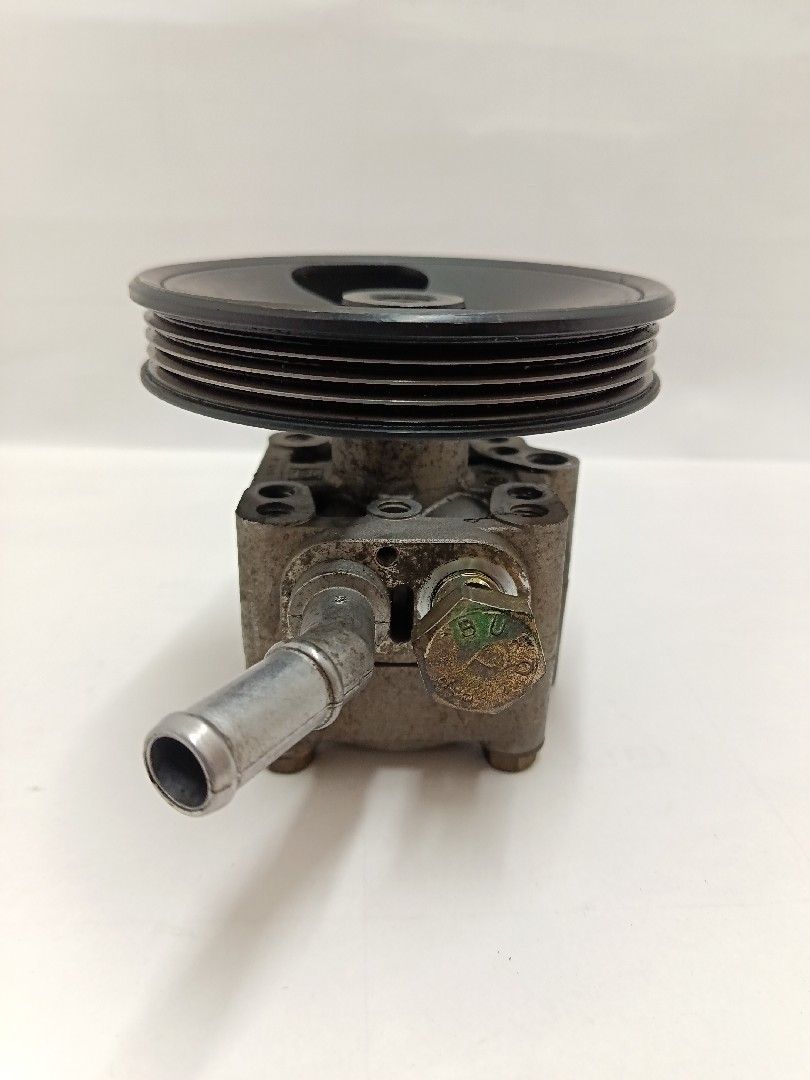 Bomba de direção NISSAN Primera Sedan (P12) Imagem-2