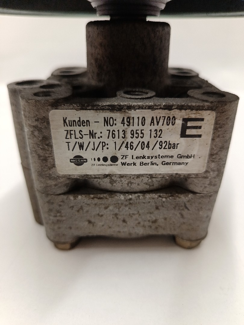 Bomba de direção NISSAN Primera Sedan (P12) Imagem-5