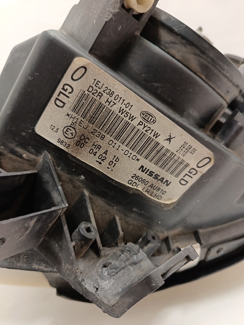 Ótica / farol esquerda NISSAN Primera Sedan (P12) Imagem-8