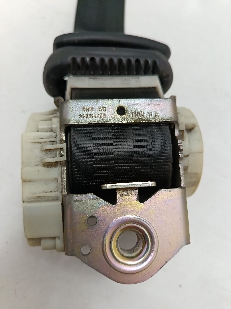 Right front seatbelt IVECO Daily VI Chassis Imagem-5