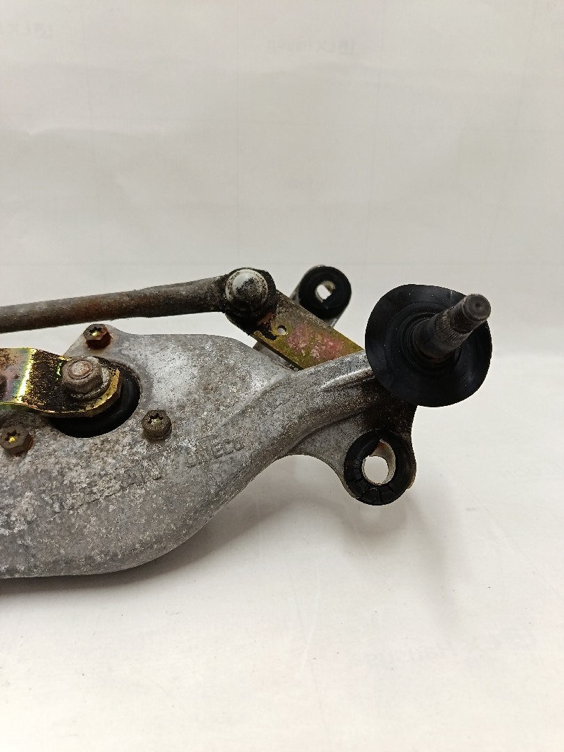 Motor limpa vidros frente NISSAN Primera Sedan (P12) Imagem-1