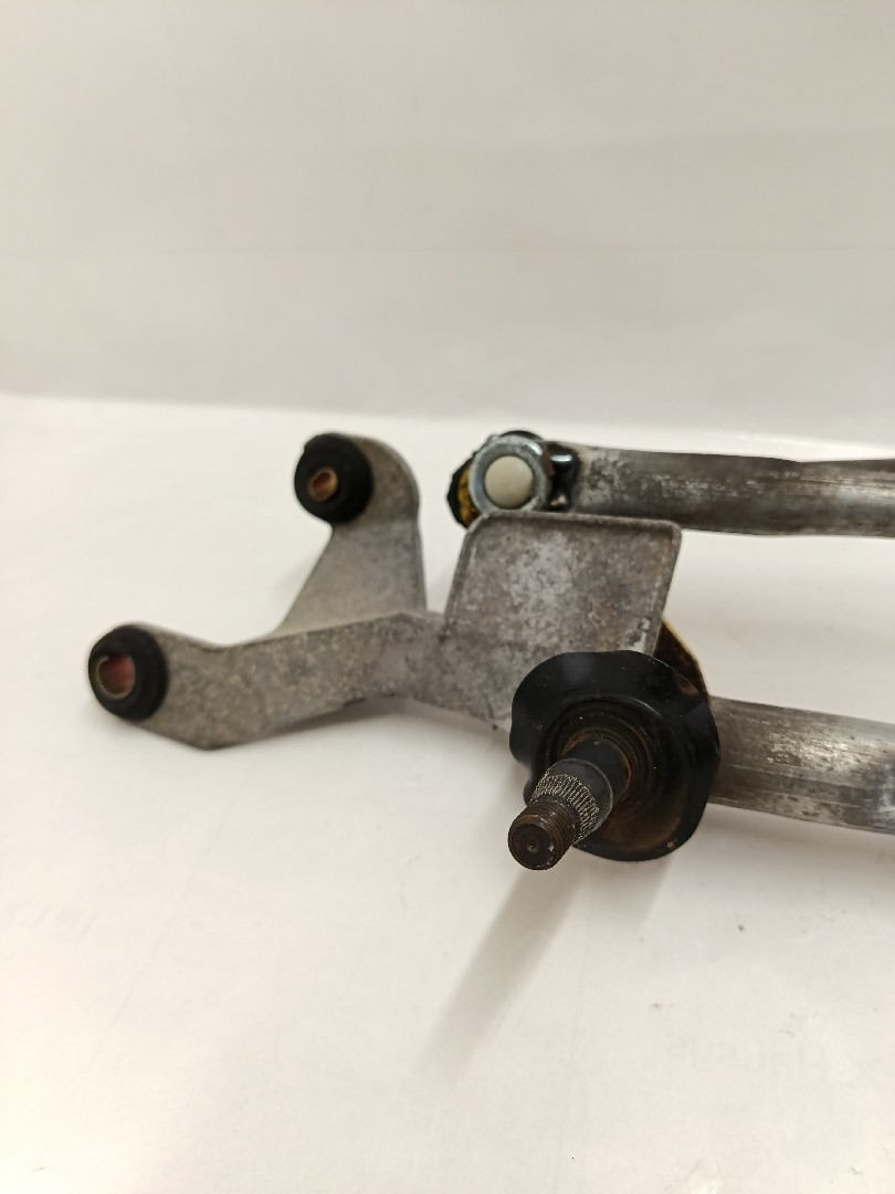 Motor limpa vidros frente NISSAN Primera Sedan (P12) Imagem-2