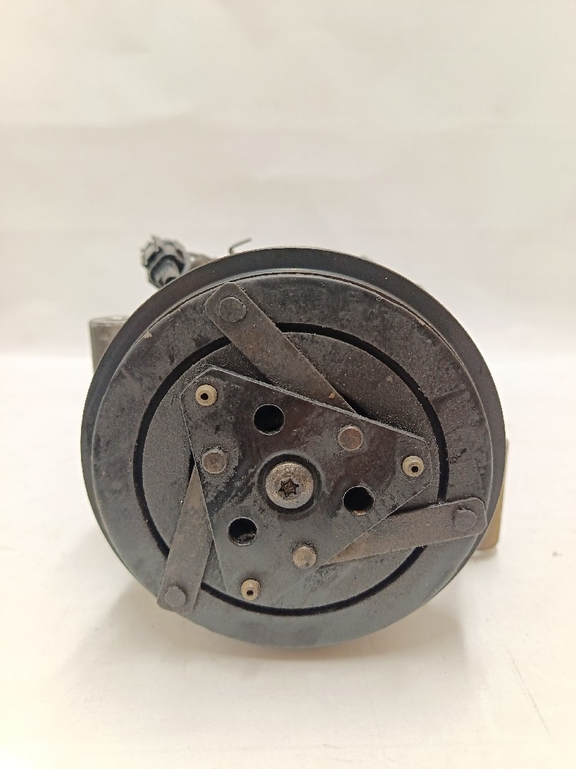 Compressor AC NISSAN Primera Sedan (P12) Imagem-1