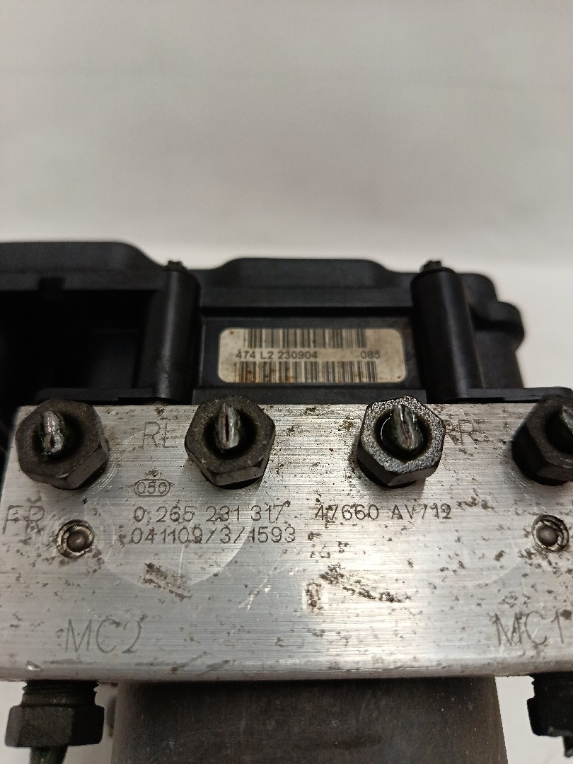 ABS NISSAN Primera Sedan (P12) Imagem-3