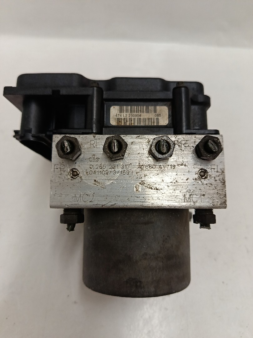 ABS NISSAN Primera Sedan (P12) Imagem-2