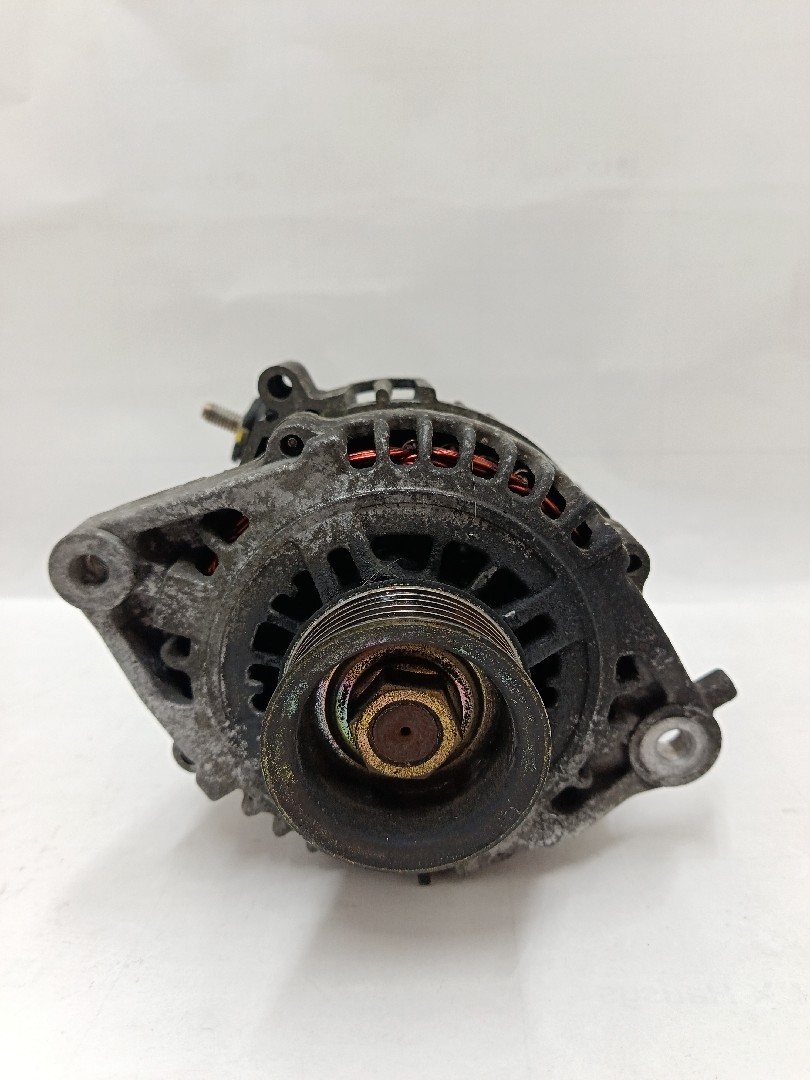 Alternador NISSAN Primera Sedan (P12) Imagem-1