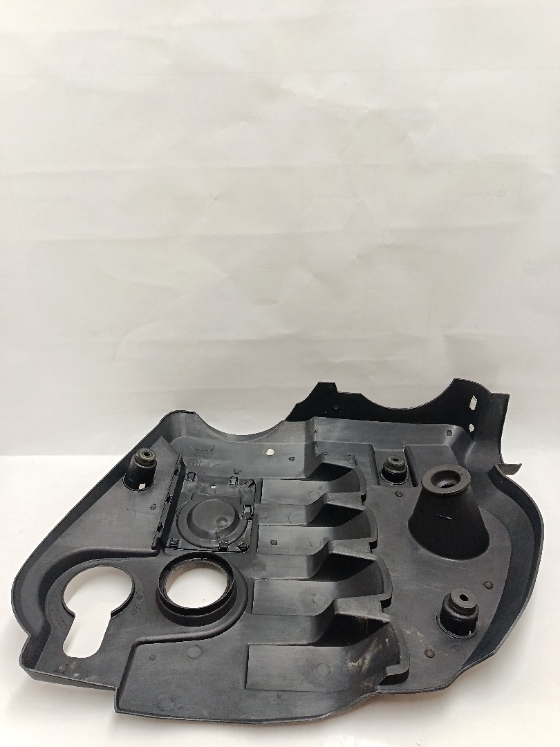 Cobertura do motor / blindagem superior do motor VOLKSWAGEN Passat Variant (3B6) Imagem-5