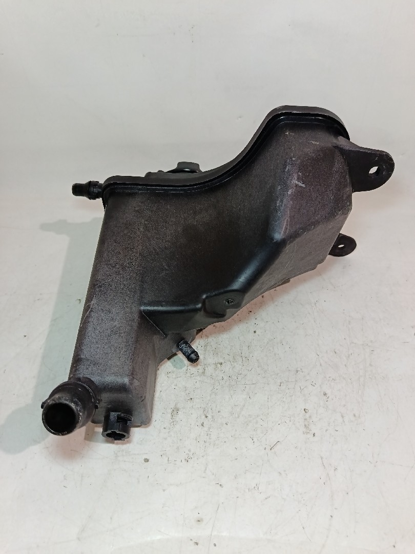 Reservatório / depósito da água / líquido de refrigeração BMW 1 Cabriolet (E88) Imagem-2