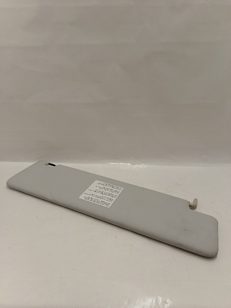 Pála de sol esquerda IVECO Daily VI Chassis Imagem-1