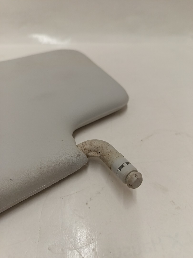 Pála de sol esquerda IVECO Daily VI Chassis Imagem-2