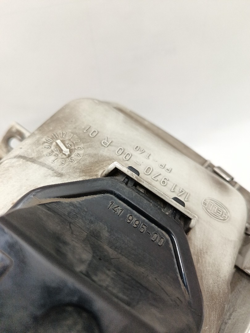 Right Headlight VOLKSWAGEN Passat Variant (3A5, 35I) Imagem-6