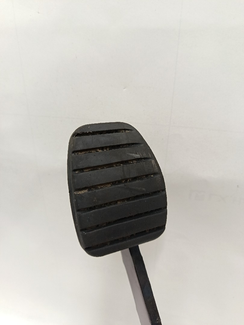 Pedal da embraiagem IRAN KHODRO RENAULT CAPTUR (J5) Imagem-1