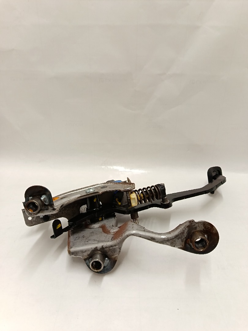 Pedal da embraiagem IRAN KHODRO RENAULT CAPTUR (J5) Imagem-3