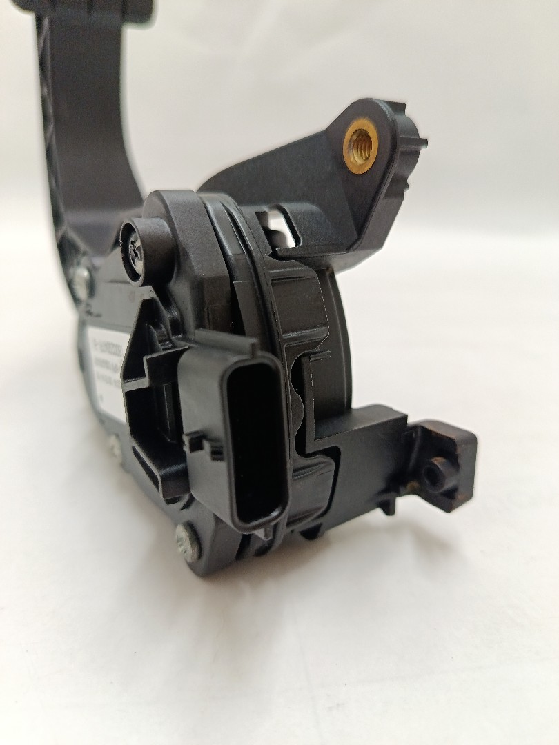 Pedal do acelerador IRAN KHODRO RENAULT CAPTUR (J5) Imagem-2