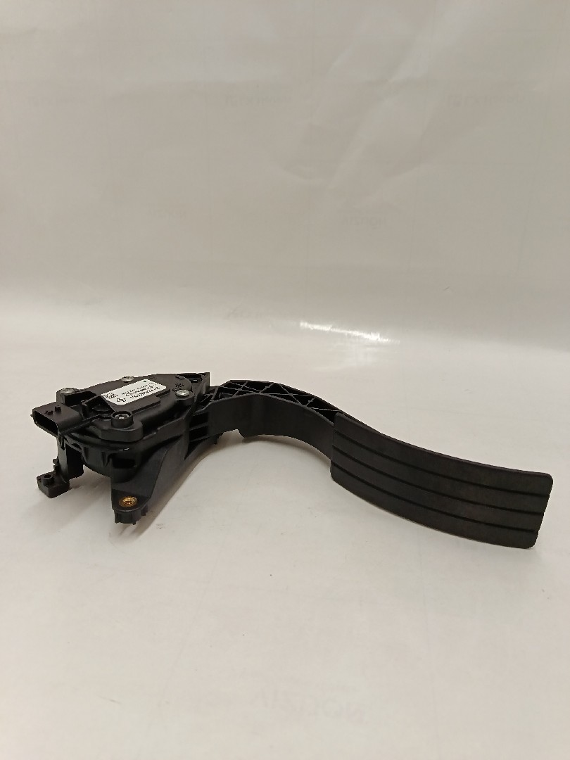 Pedal do acelerador IRAN KHODRO RENAULT CAPTUR (J5) Imagem-5