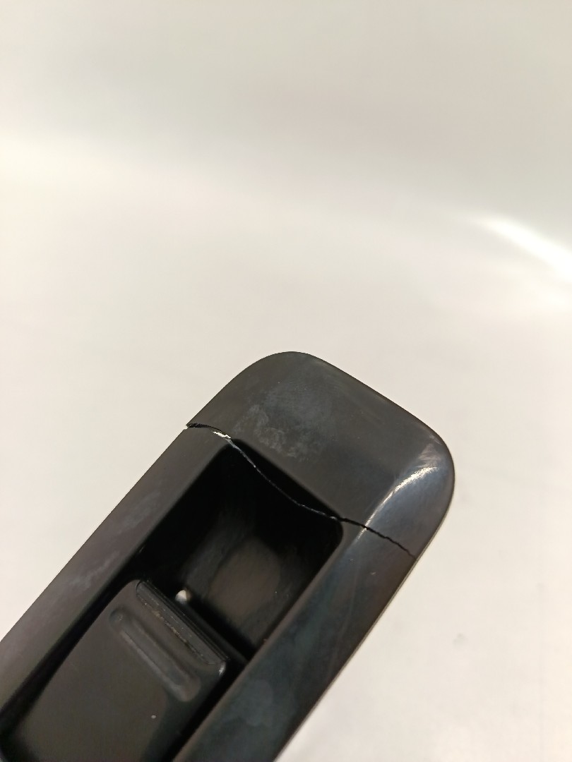 Comando / botão / interruptor vidros trás direito NISSAN Primera Sedan (P12) Imagem-1