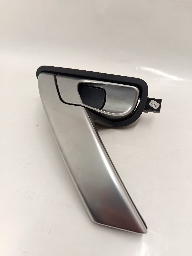 Puxador interior porta frente direito NISSAN - ID S_4626