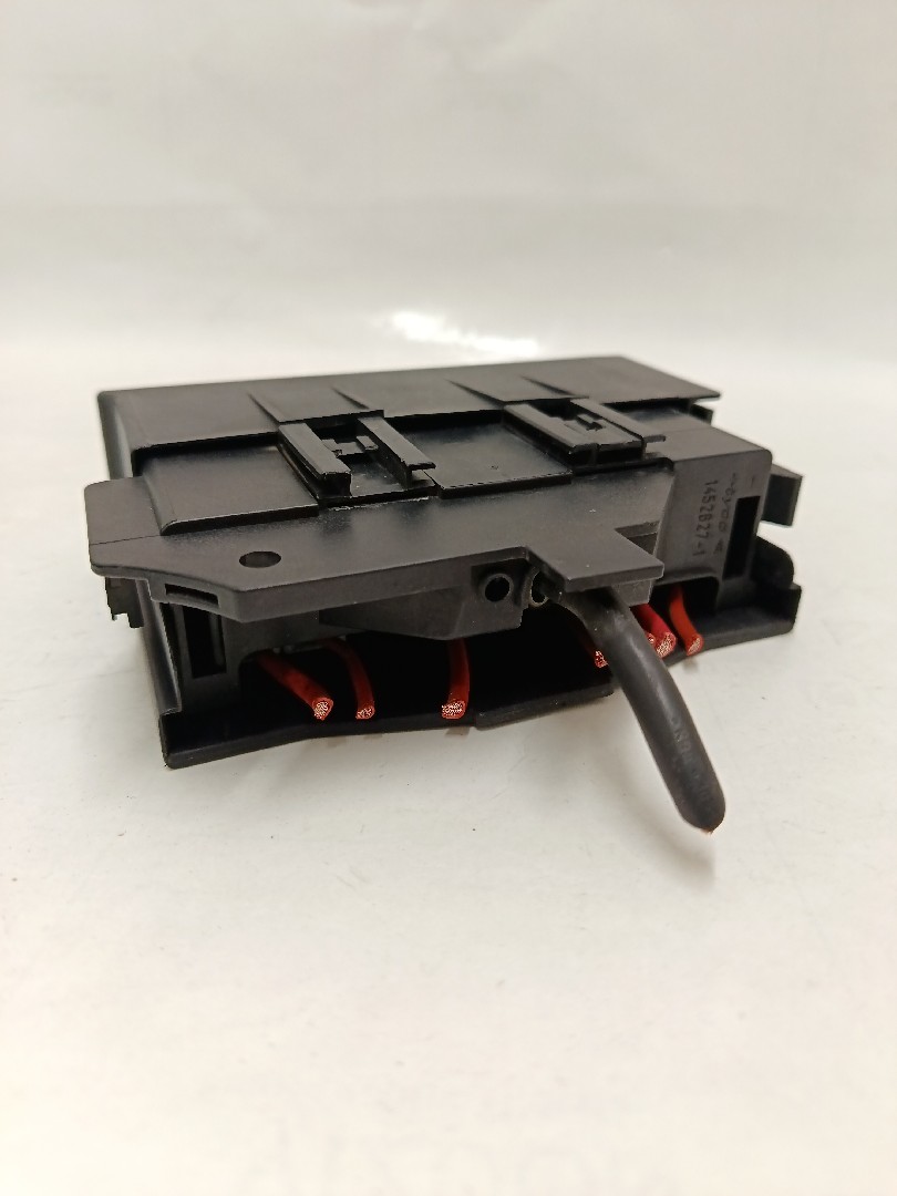 Fuse box / SAM / BSI CHEVROLET MERIVA Imagem-1