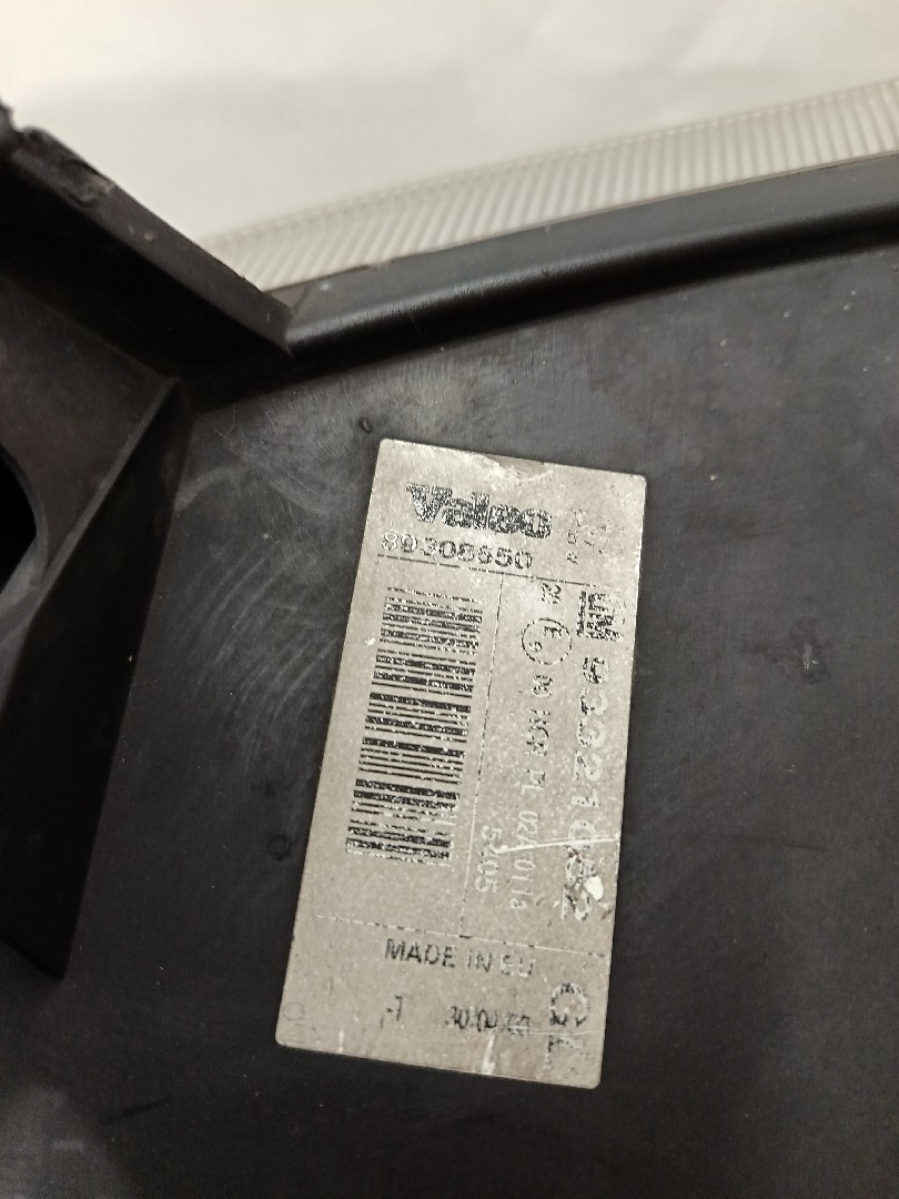 Ótica / farol esquerda CHEVROLET MERIVA Imagem-3