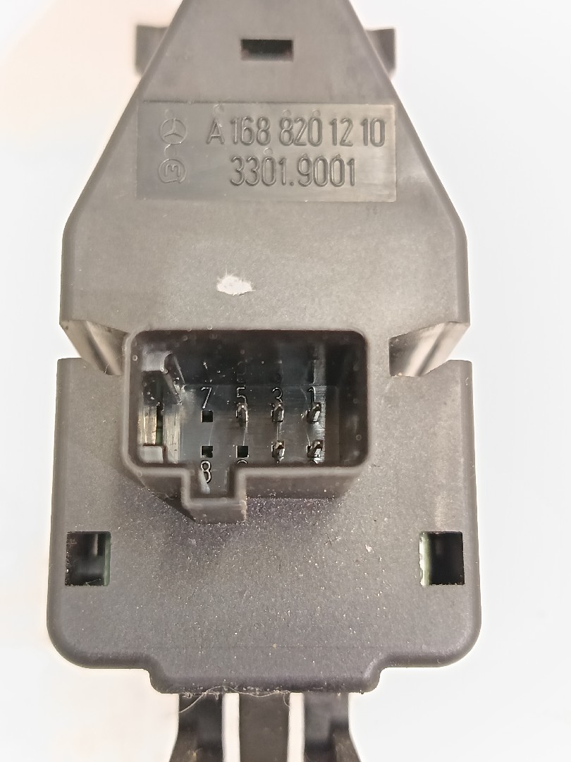 Botão / interruptor 4 piscas MERCEDES-BENZ Classe A (W168) Imagem-4