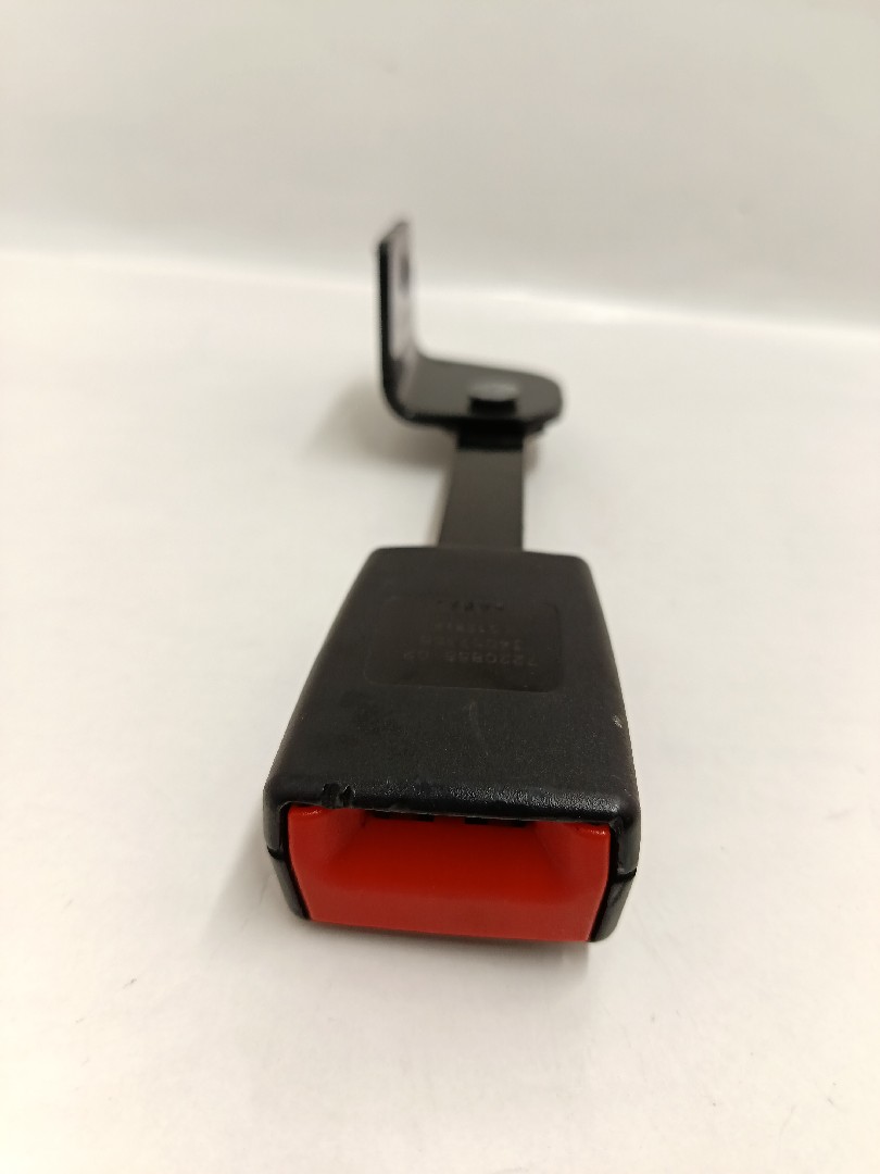 Encaixe de cinto trás direito BMW 7 (F01, F02, F03, F04) Imagem-1