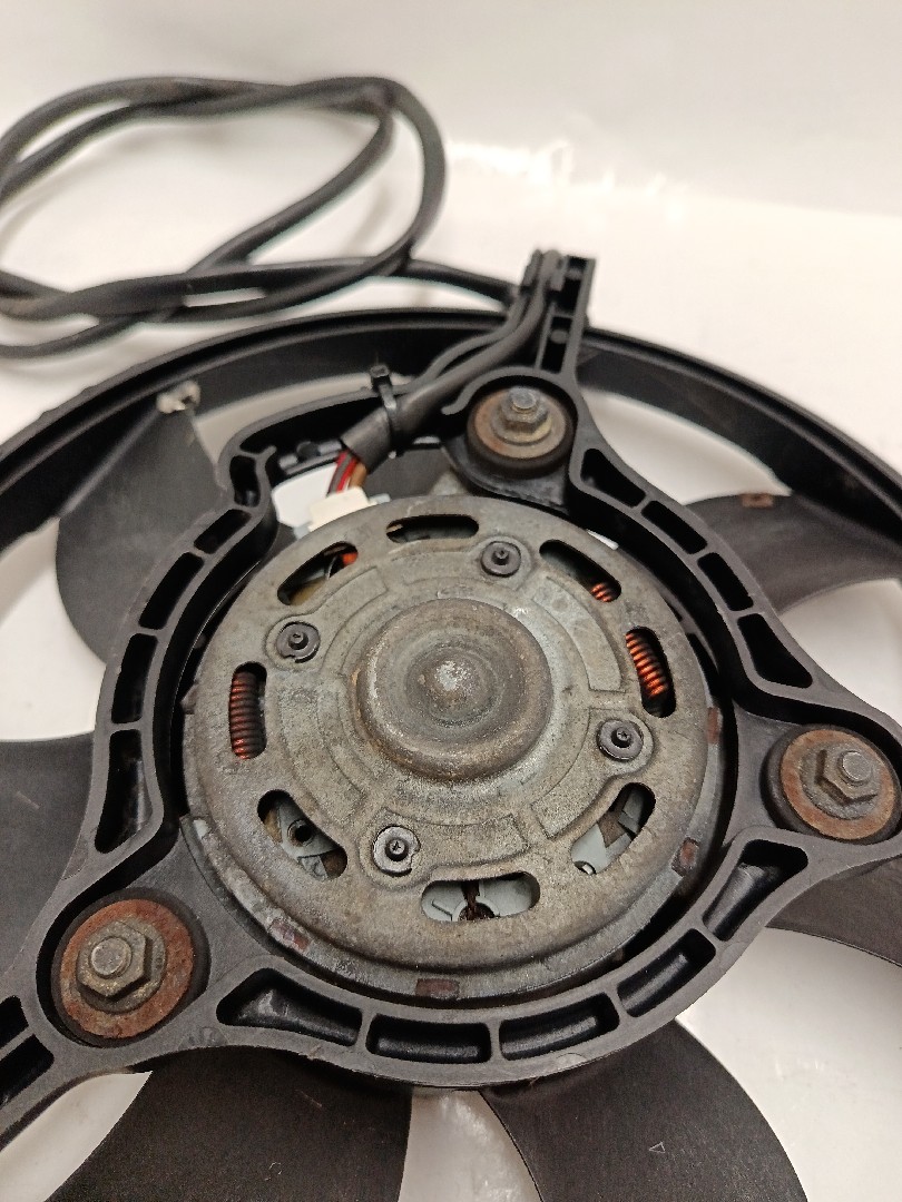 Termoventilador / motoventilador AUDI A4 Avant (8D5, B5) Imagem-2