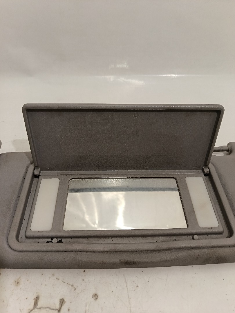 Pála de sol esquerda OPEL Astra H Caravan (L35) Imagem-1