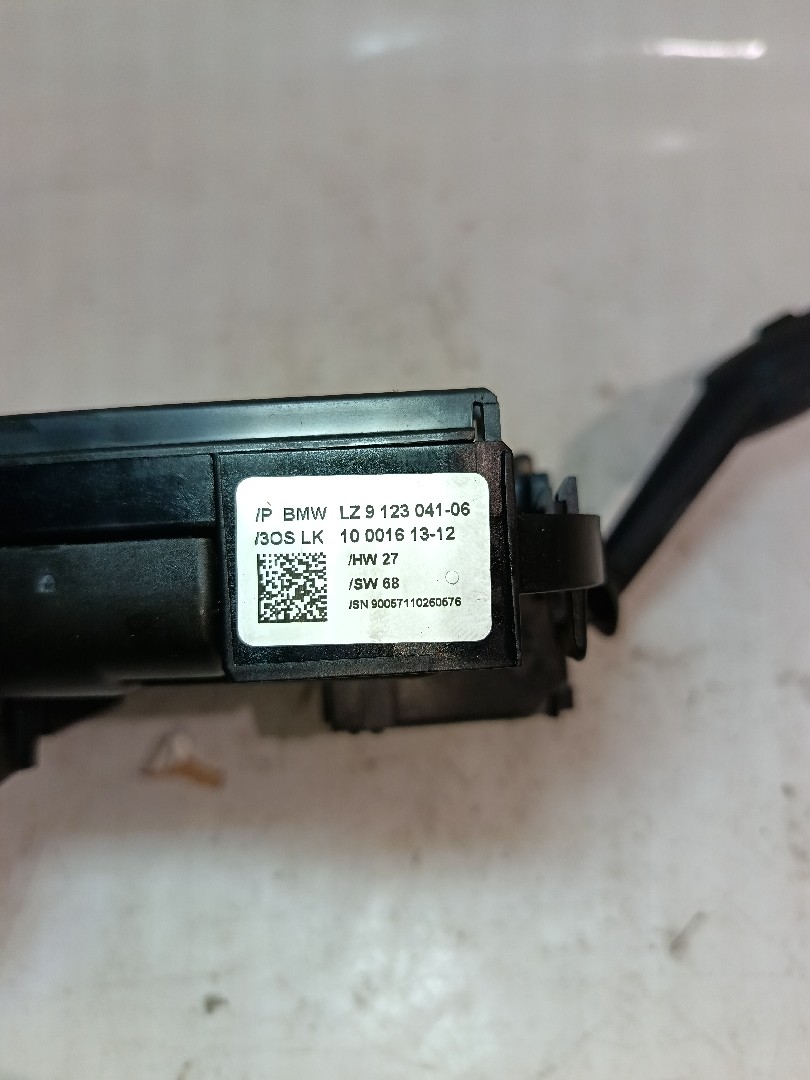 Manípulo do limpa vidros BMW 1 Cabriolet (E88) Imagem-5