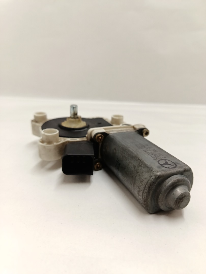 Motor vidro frente esquerdo MERCEDES-BENZ Classe C (W203) Imagem-1