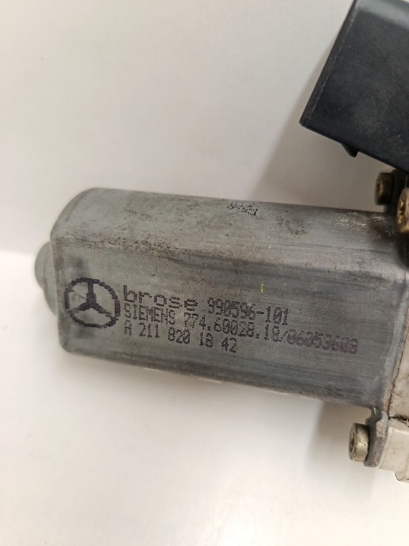 Motor vidro frente esquerdo MERCEDES-BENZ Classe C (W203) Imagem-2