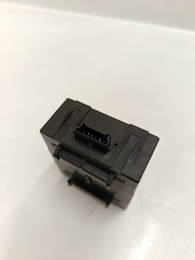 Centralina do alarme MERCEDES-BENZ Classe C (W203) Imagem-1