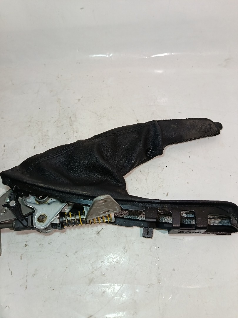 Travão de mão / parque BMW 1 Cabriolet (E88) Imagem-1