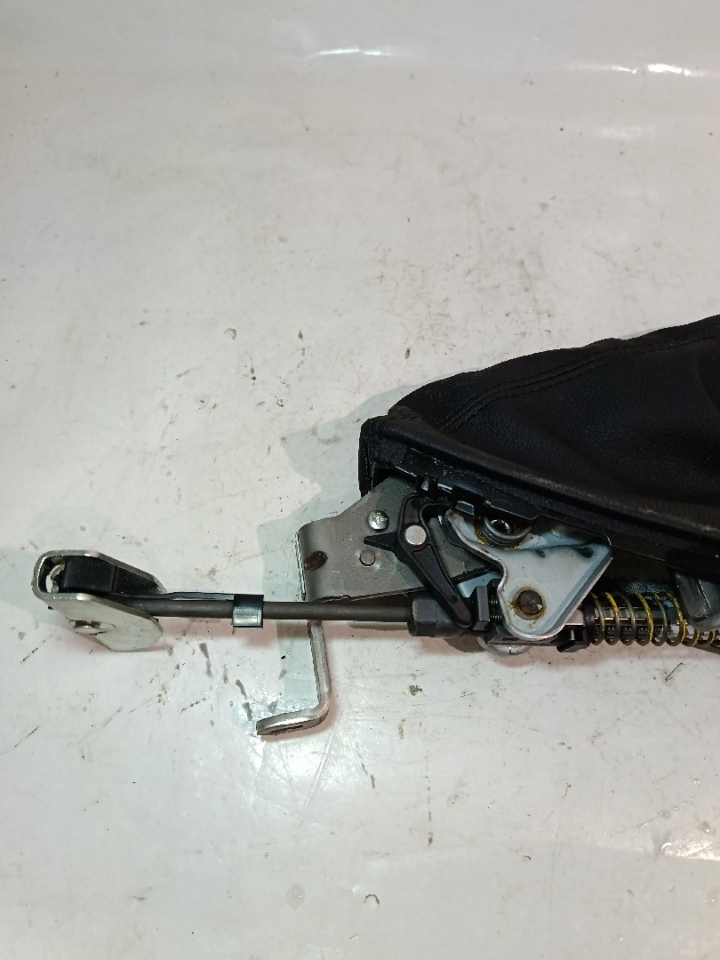 Travão de mão / parque BMW 1 Cabriolet (E88) Imagem-2